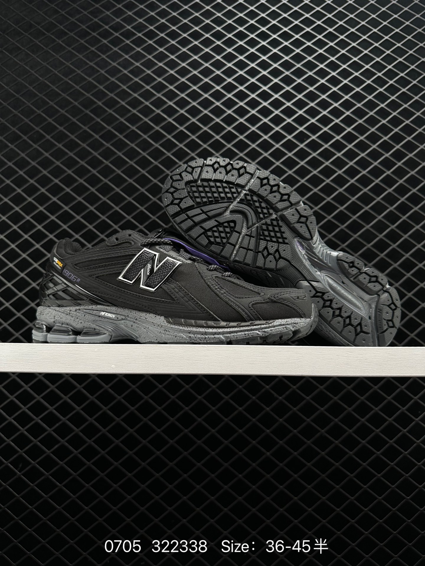 New Balance M1906